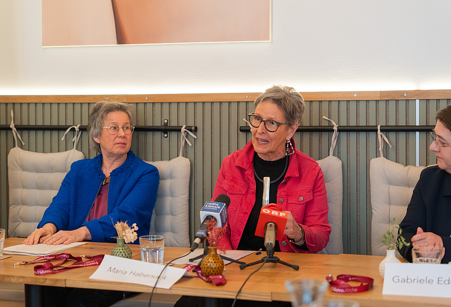 Wenn in den oberen Ebenen nur wenige Frauen praesent sind fehlen wichtige Vorbilder und Mentorinnen sagte Maria Habersack frauen fuehren kirche 37